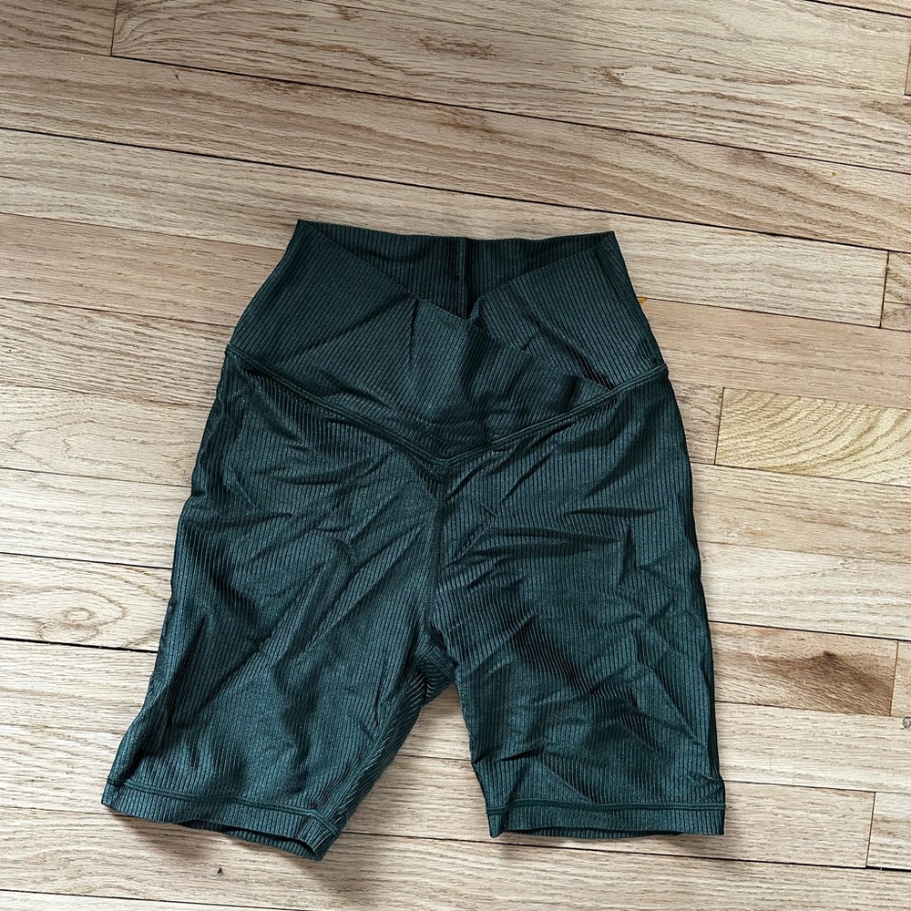 Aerie crossover biker shorts